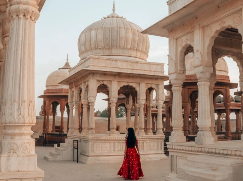 marble-Chhatris-in-Bikaner (4)